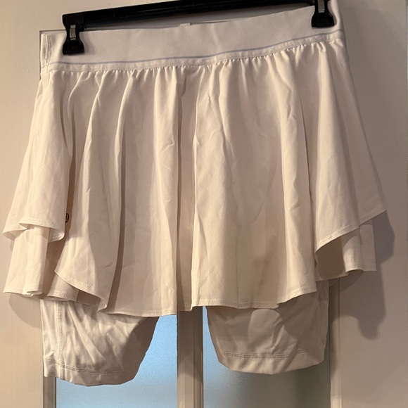lululemon athletica Dresses & Skirts - Lululemon Court Rival Skirt